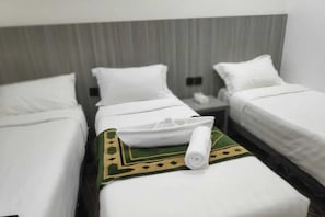 In-room safe, bed sheets