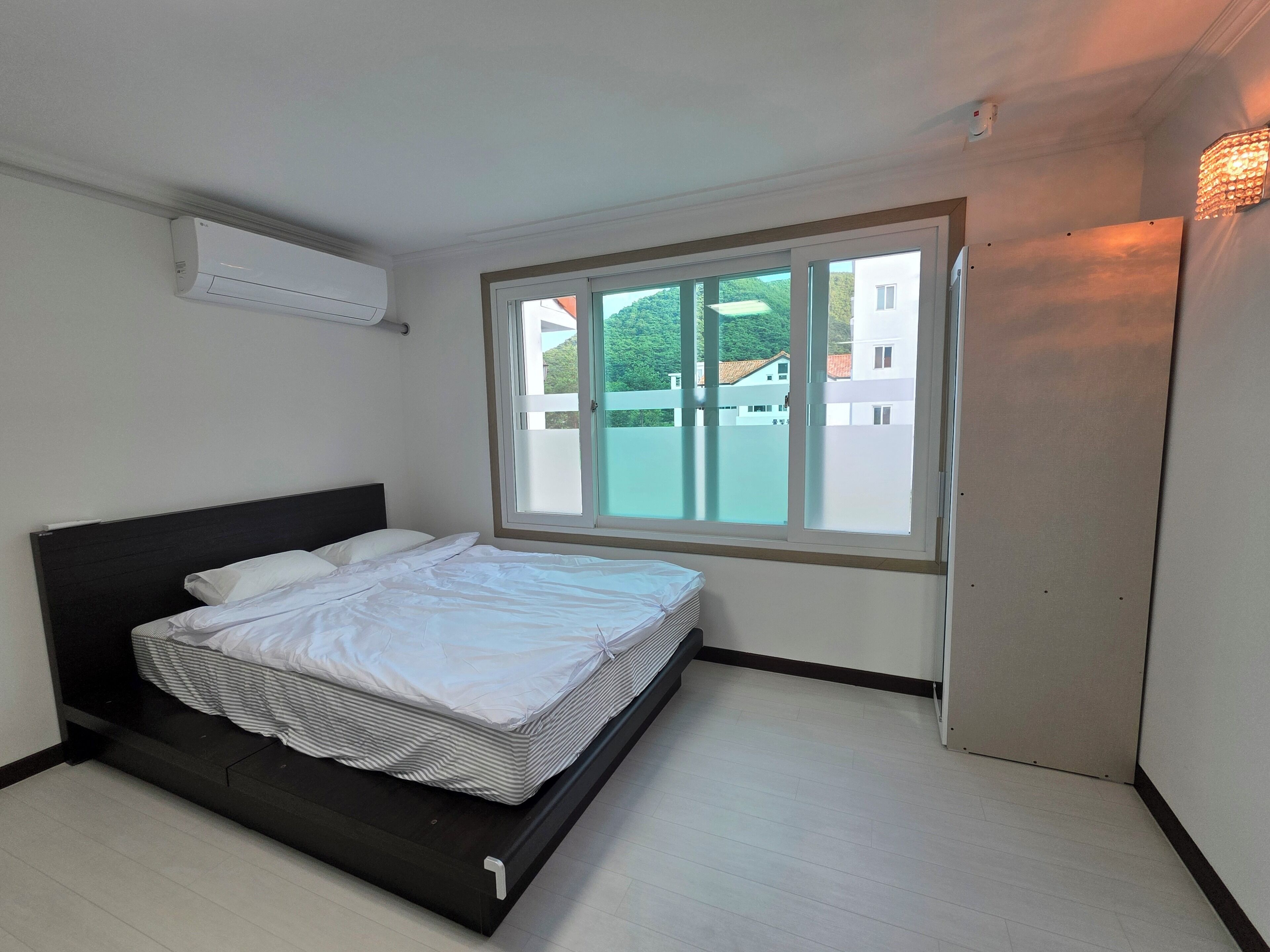 Habitación doble, vistas al lago | Wifi gratis