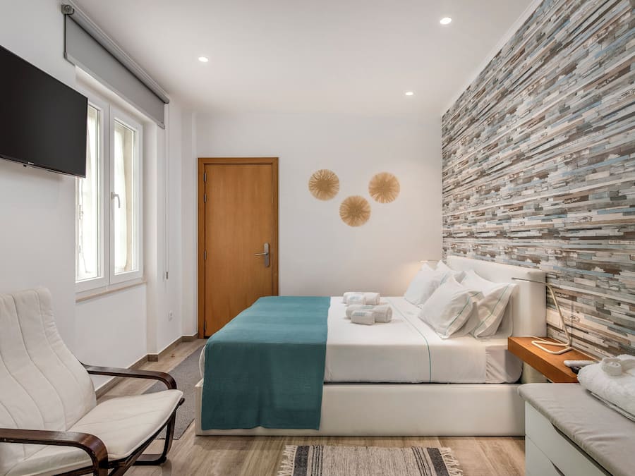 Allergitestet sengetøy, safe på rommet, lydisolert og wi-fi (inkludert)