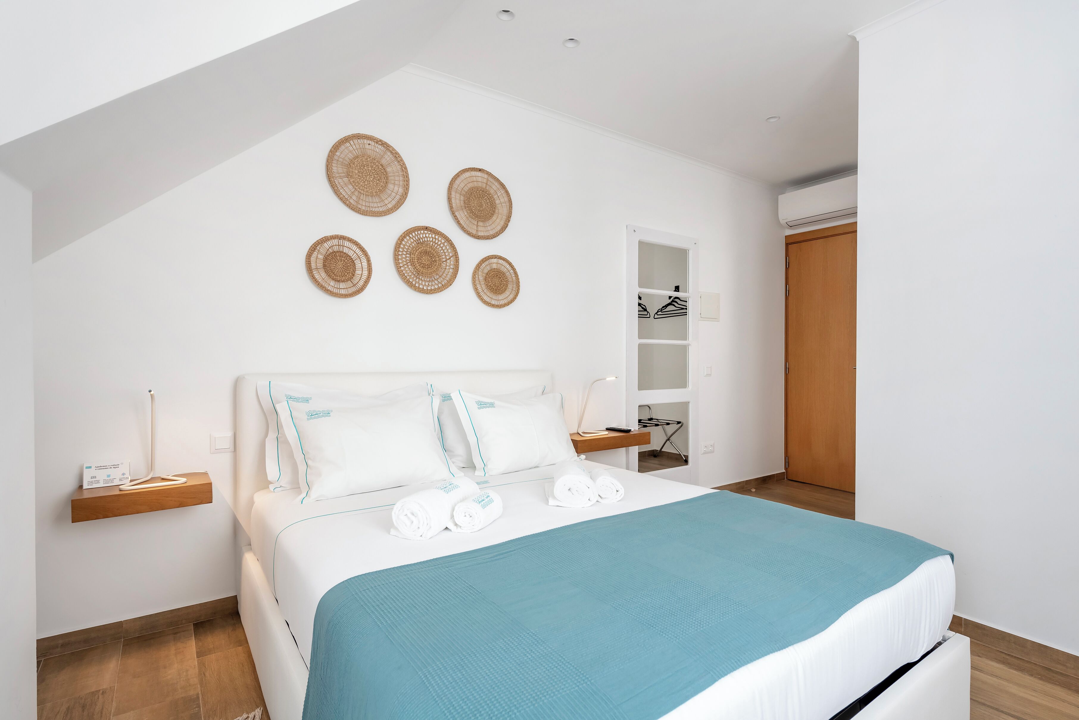 Standard Double Room, 1 Double Bed, Private Bathroom, Courtyard View | In-room safe, free WiFi, bed sheets