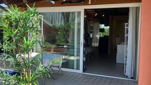 Exterior detail - Studio apartment with kitchen in one room (Tezze sul Brenta)