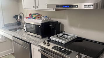 Microwave, oven, stovetop, dishwasher