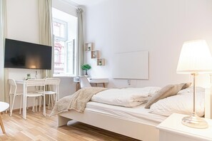 Apartamento básico | Tabla de planchar con plancha y wifi gratis