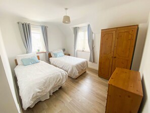 3 makuuhuonetta, internet