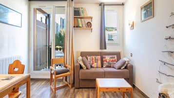 Apartment | Living room