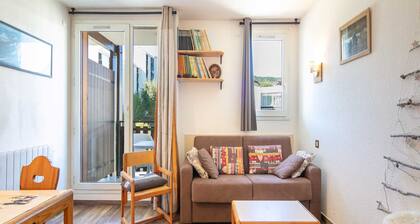 Cosy Mountain Retreat for 4 Guests