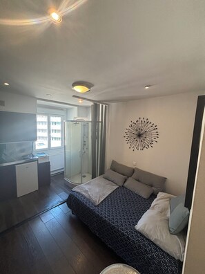 1 chambre, draps fournis