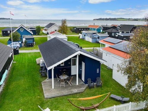 "Roya" - 100m from the sea by Interhome