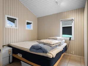 2 bedrooms, internet