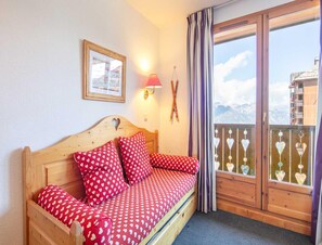 Living room - Apartment for 4 Person in Risoul (Risoul)
