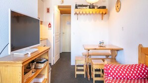 Apartment | Dining - Apartment for 4 Person in Risoul (Risoul)