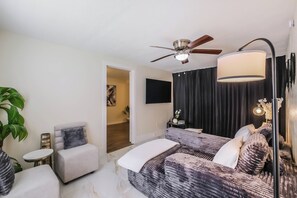3 chambres, fer et planche à repasser, Wi-Fi gratuit, draps fournis