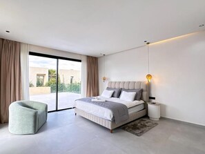 4 Schlafzimmer, Bügeleisen/Bügelbrett, WLAN, Bettwäsche