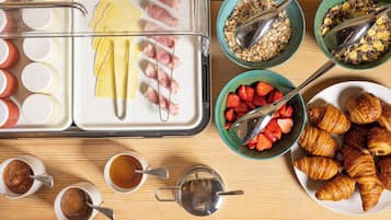 Daily buffet breakfast (EUR 24 per person)