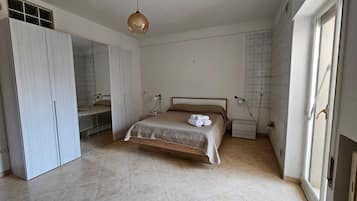 Family Apartment, Balcony, City View | Interior