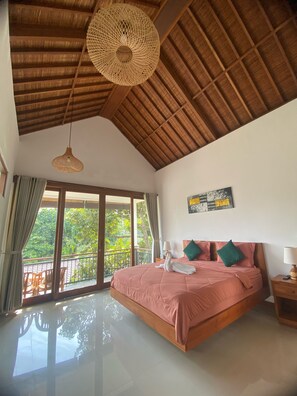 Room, Balcony, Valley View