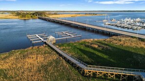 Marina - Winyah Bay Club Villa with Pool & Boat Slip (Georgetown)