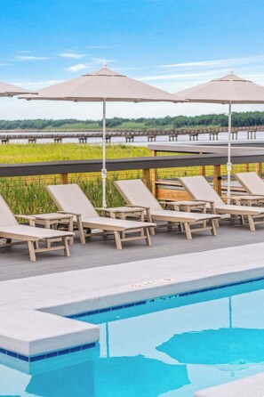 Pool - Waterfront Villa with Pool & Boat Slip (Georgetown)