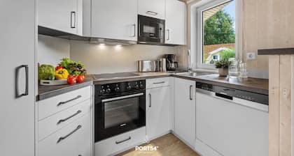 Poolhaus - Strandnah, 5 Schlafzimmer, Terrasse, Grill, 2 Parkplätze