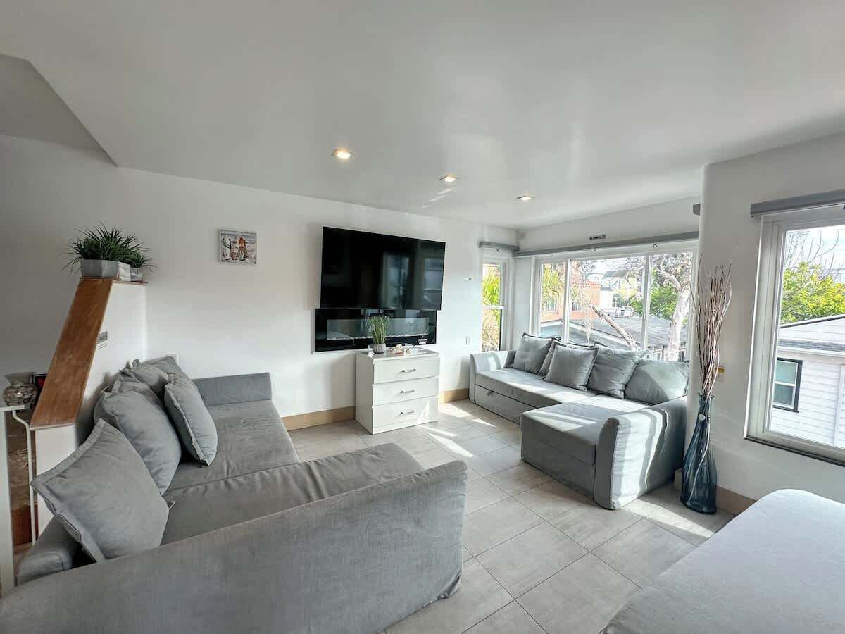 Fernseher, Kamin, Arbeitsbereiche