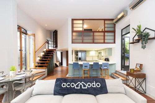 ✨ Stay 2 bdr apartment with 2.5 bathroom - balcony with ocean views 🌅