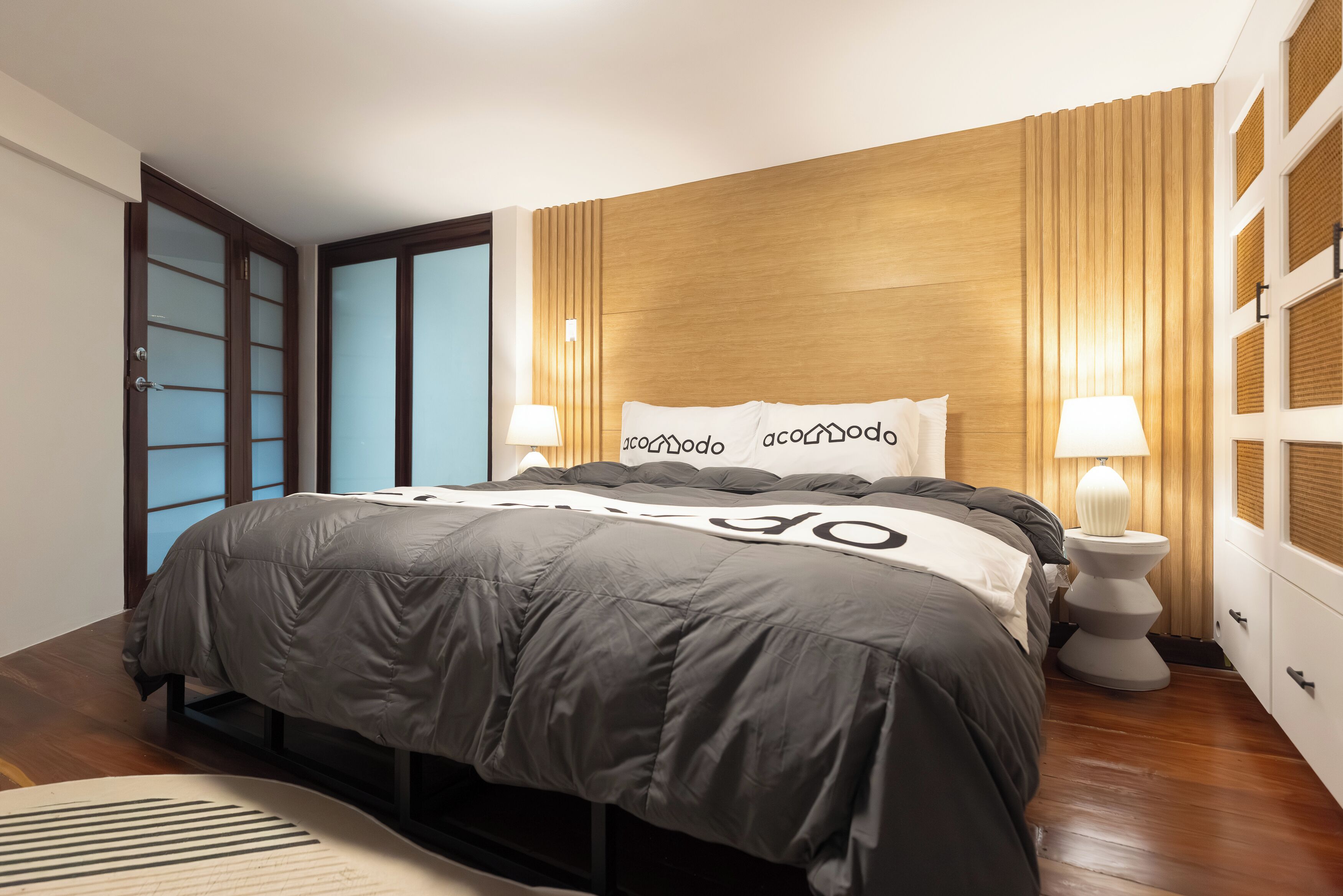 2 chambres, bureau, lit parapluie, Wi-Fi gratuit