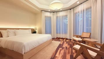 5 dormitorios, tabla de planchar con plancha, cuna de viaje y wifi