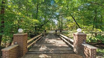 Jardines del alojamiento