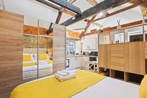 1 bedroom, iron/ironing board, WiFi, bed sheets