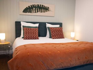 1 bedroom, free WiFi - Cozy seaside apartment with WiFi at Portbail (Portbail)