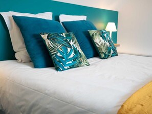 1 bedroom, free WiFi - Cozy apartment in Portbail with internet and all charges included (Portbail)