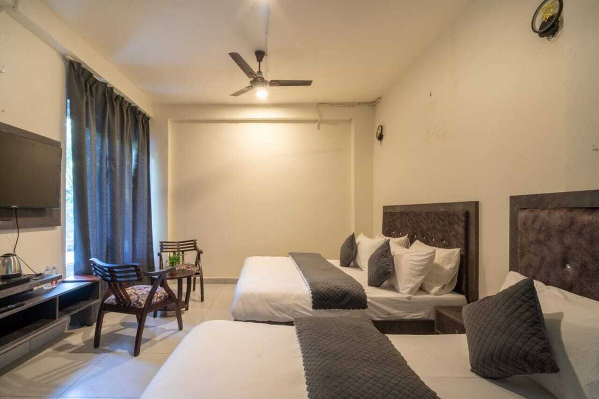 Junior Room | Free WiFi