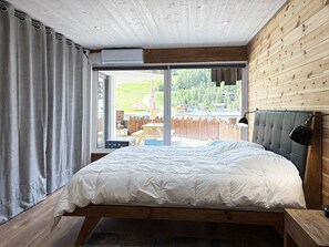 3 bedrooms