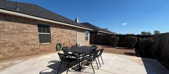 King's Landing - 3BR/2BA - South Lubbock