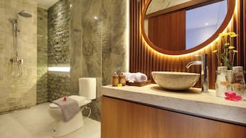 Double Room, Pool View | Bathroom shower