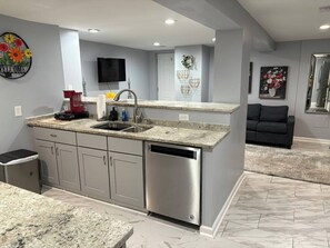 Interior - THE SERENE SPRING HOUSE RETREAT (WASHINGTON)