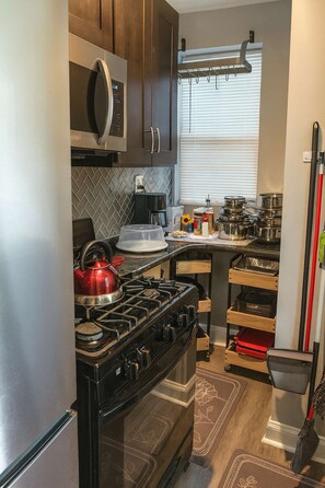 Private kitchen - DIAMOND CROWN LOFT - SUITE B (PHILADELPHIA)