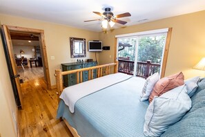 Fer et planche à repasser, accès Internet, draps fournis