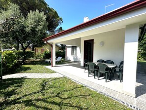 Villa, 3 Bedrooms, Patio, Garden View | Garden - Villa With Garden and Pool Access in Bibione (San Michele al Tagliamento)