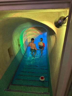 A heated pool - La bulle LOVE (chauffée) Au Domaine Du Pré Dieu (Crécy-sur-Serre)