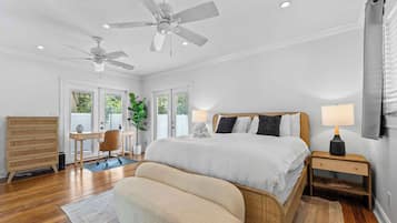 3 slaapkamers, een bureau, een strijkplank/strijkijzer, wifi