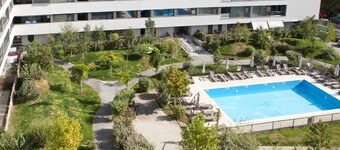 Atria House is a charming 1-bedroom apartment in wonderful Bucuresti with AC