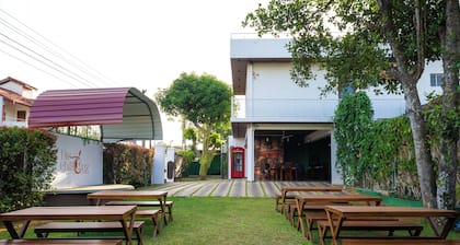 Die ChiilOuz Pub & Lodge