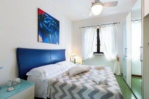 6 dormitorios, cuna de viaje, wifi gratis y ropa de cama