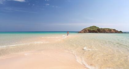 Villa Giulietta - Villa with Private Pool 200 meters from the Sea!