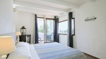 6 chambres, lit parapluie, Wi-Fi gratuit, draps fournis