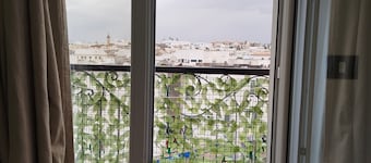 Dar Farhat Suite Hotel