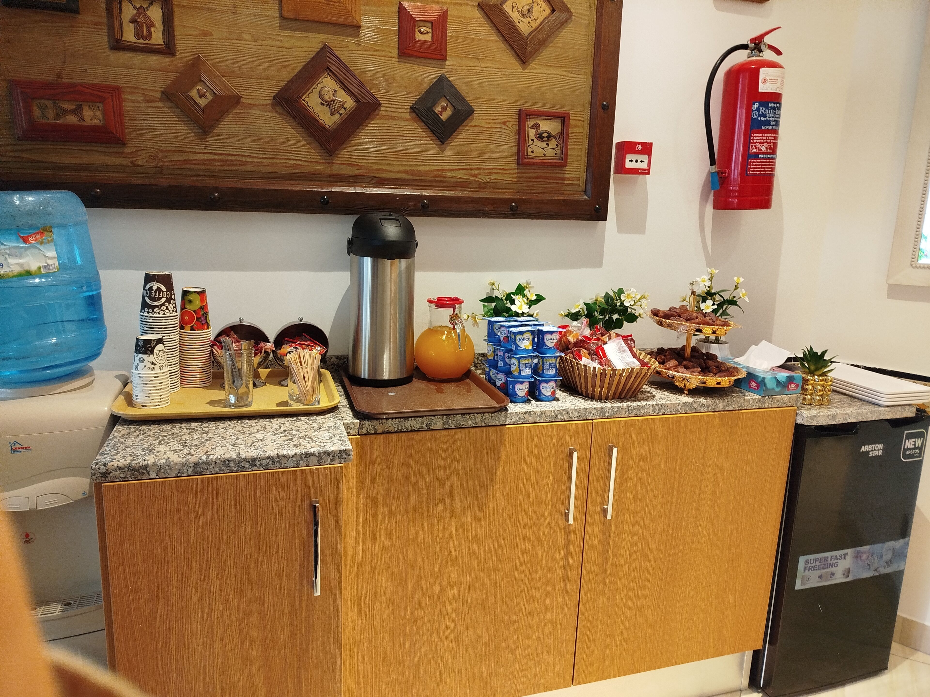 Bao gồm bữa sáng mang đi hàng ngày 