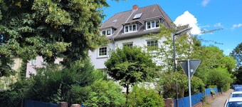Quiet and stylish apartment in an old building