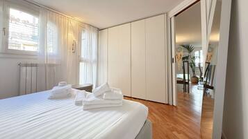 2 chambres, bureau, fer et planche Ă repasser, Wi-Fi